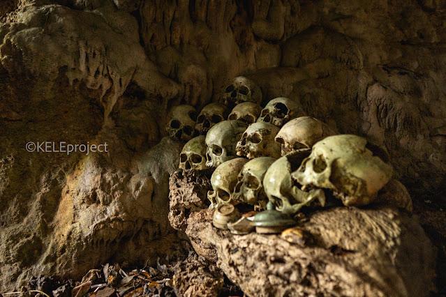 Goa Tengkorak Peninggalan Tradisi  Kakehang di Negeri Nuniali, Seram Bagian Barat, Maluku